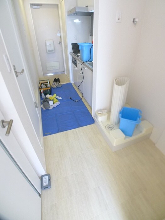 物件内観写真17　(廊下)