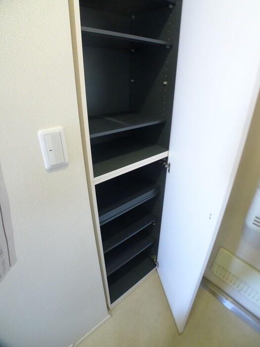 物件内観写真18　(靴箱)