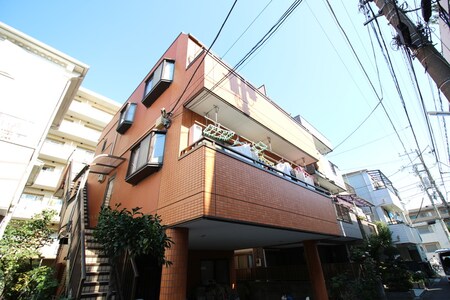 渡辺マンション外観写真