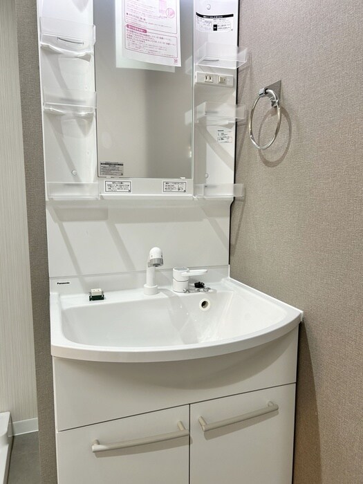 物件内観写真13　(洗面)