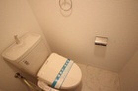 物件内観写真13　(トイレ)