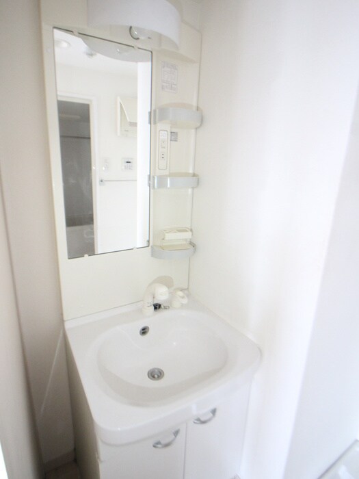 物件内観写真9　(洗面)