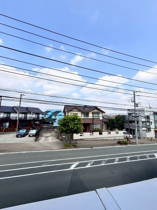 物件内観写真15　(室内からの展望)