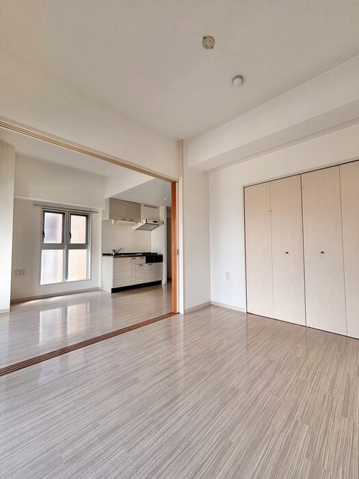 物件内観写真21　(居室)