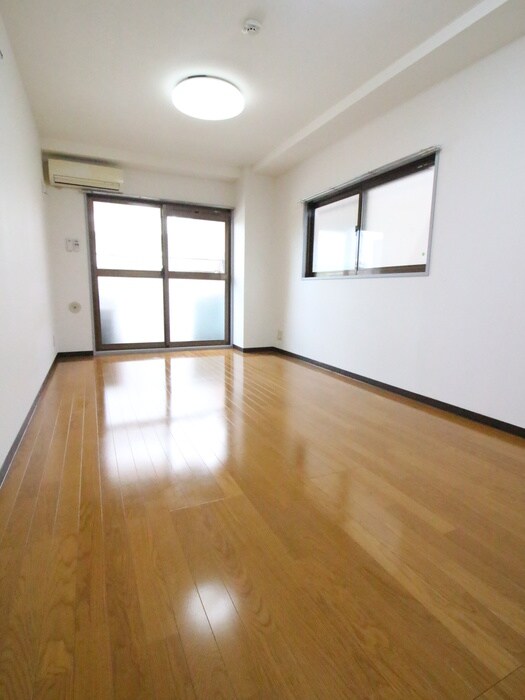 物件内観写真5　(居室)