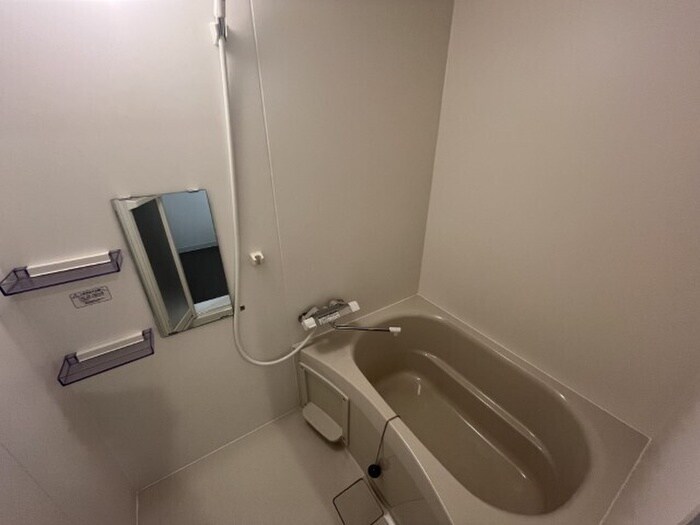 物件内観写真12　(バス／シャワールーム等)