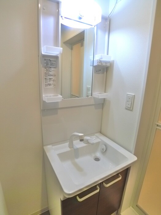 物件内観写真13　(洗面)