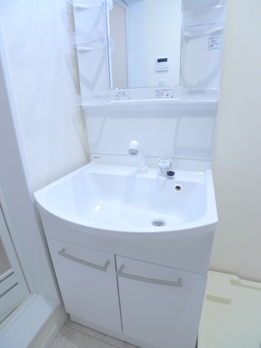 物件内観写真7　(洗面)