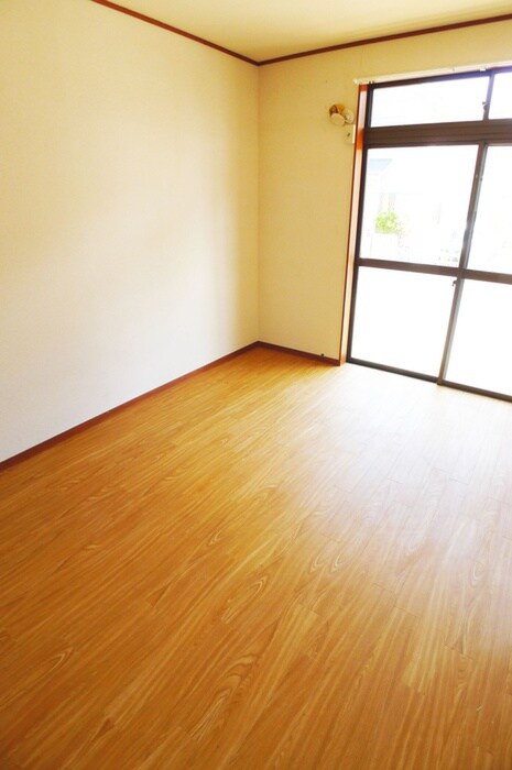 物件内観写真16　(居室)