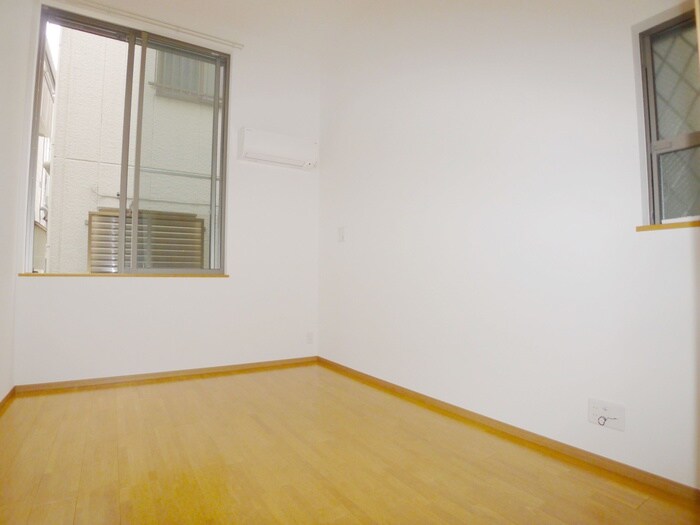 物件内観写真11　(居室)