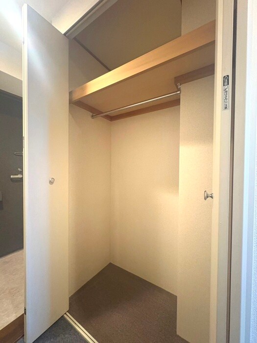 物件内観写真15　(収納)