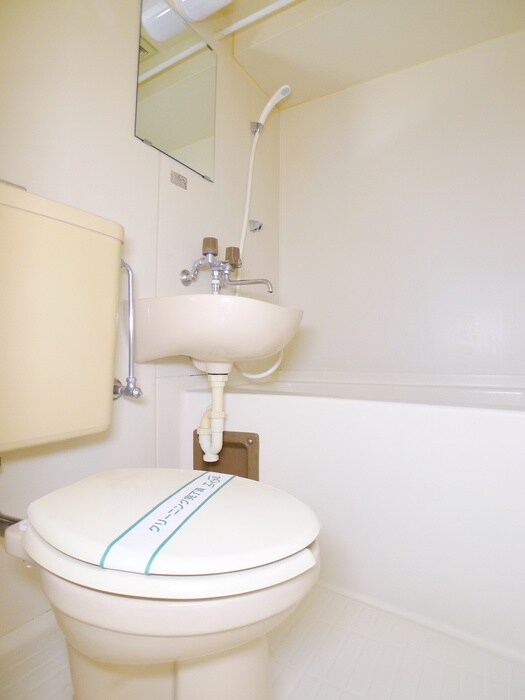 物件内観写真12　(トイレ)