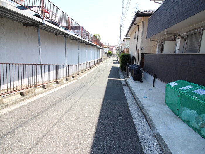 物件外観写真6　(周辺環境)