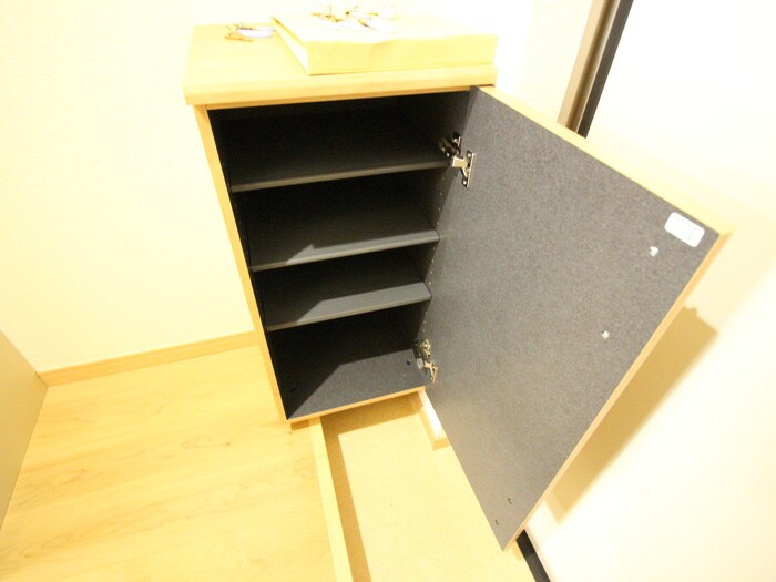 物件内観写真17　(靴箱)