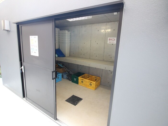 物件外観写真5　(建物設備)