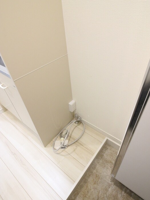 物件内観写真12　(洗濯機置場)