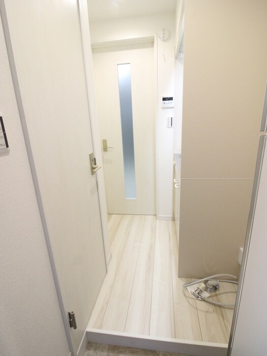 物件内観写真20　(廊下)