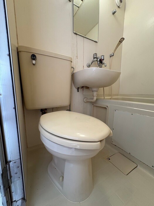 物件内観写真11　(トイレ)