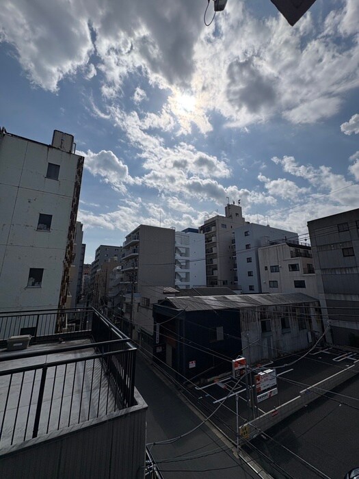 物件内観写真16　(室内からの展望)