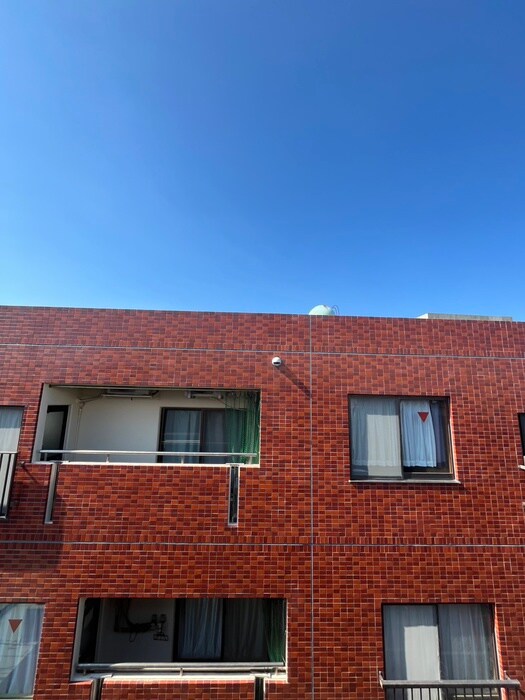 物件内観写真16　(室内からの展望)