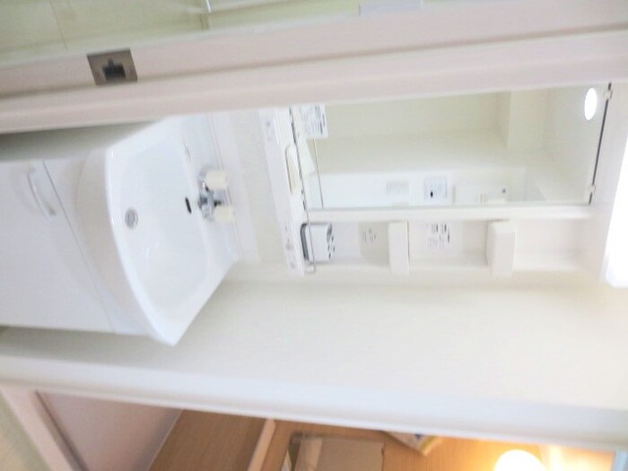 物件内観写真12　(洗面)