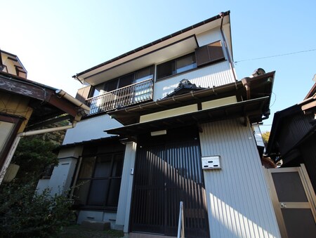 西逸見町１丁目戸建外観写真