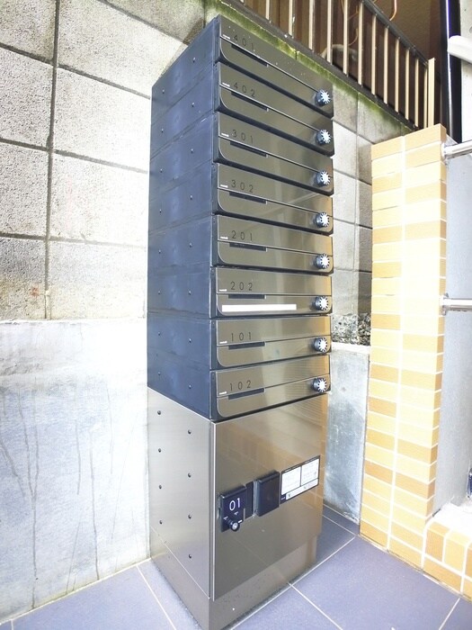 物件外観写真4　(建物設備)