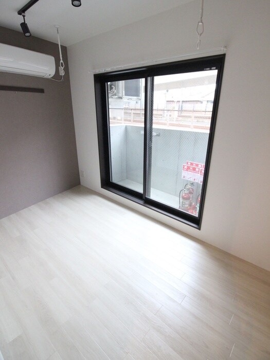 物件内観写真11　(居室)