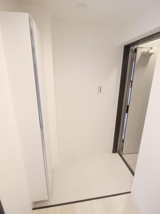 物件内観写真19　(玄関)