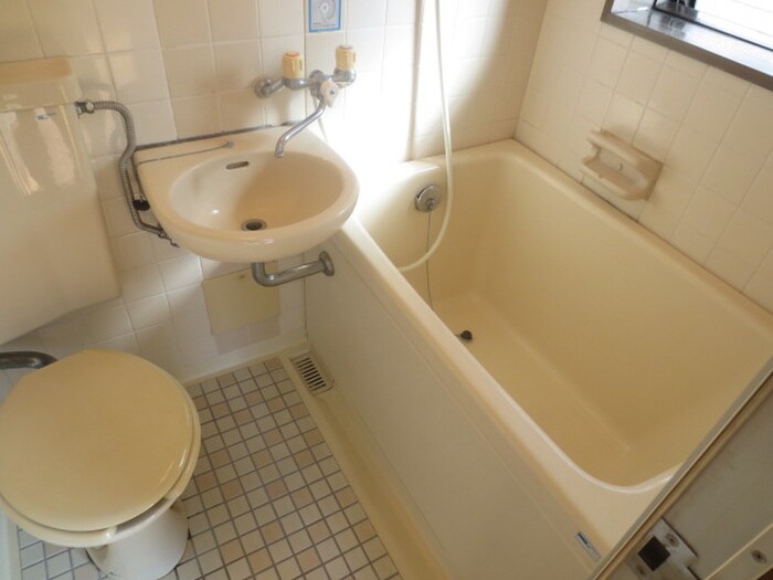 物件内観写真13　(バス／シャワールーム等)