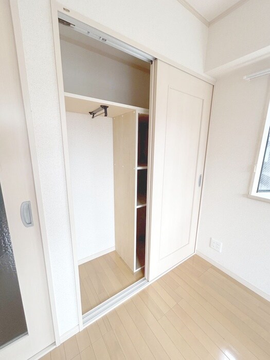 物件内観写真10　(収納)