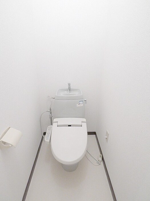 物件内観写真15　(トイレ)