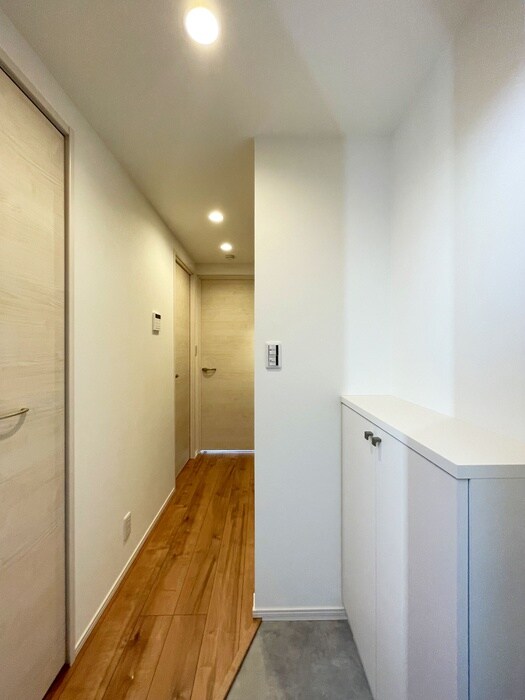 エテルノヴァローレ柏の玄関