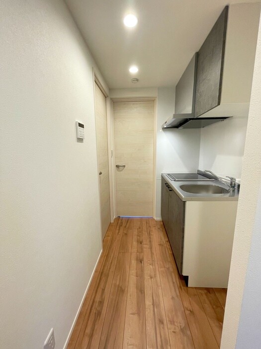 物件内観写真9　(廊下)