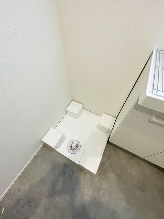 物件内観写真15　(玄関)