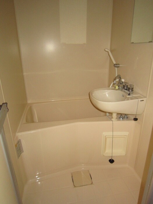 物件内観写真10　(バス／シャワールーム等)