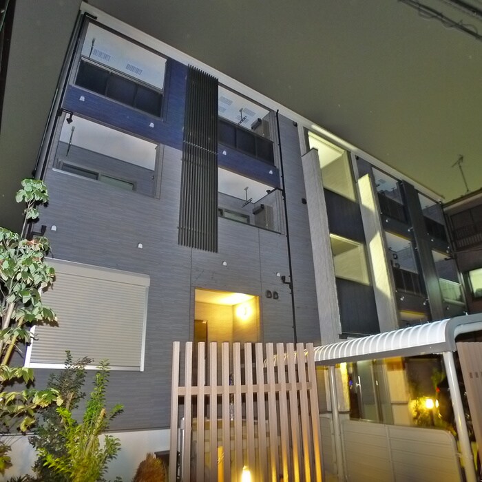 物件外観写真1　(外観写真)