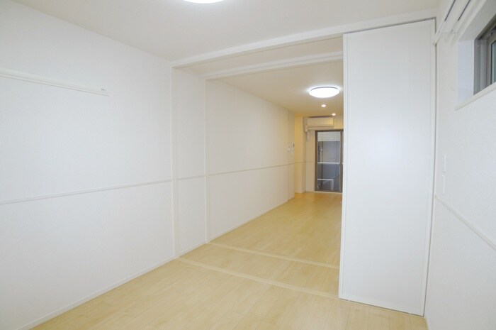 物件内観写真18　(居室)