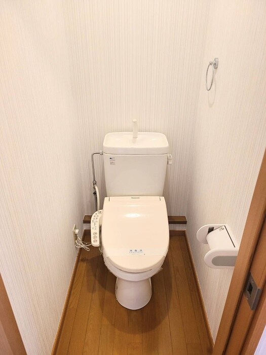 物件内観写真14　(トイレ)