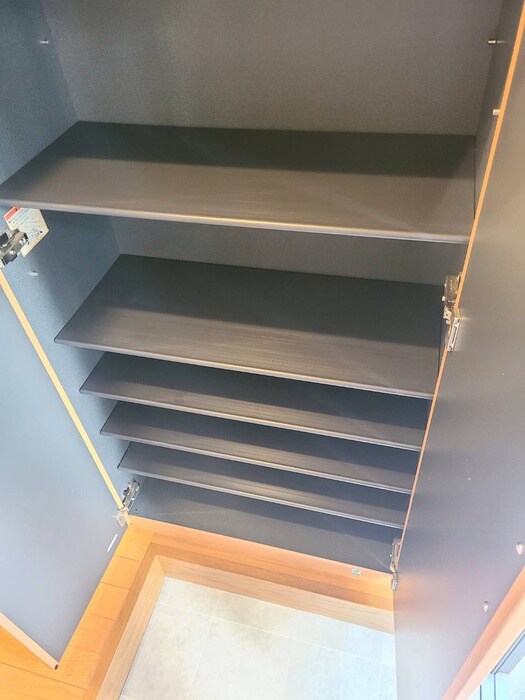 物件内観写真17　(靴箱)