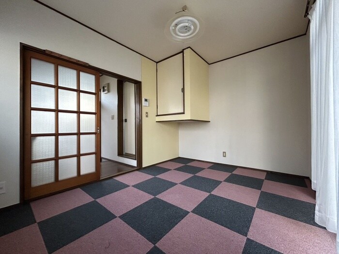 物件内観写真9　(居室)