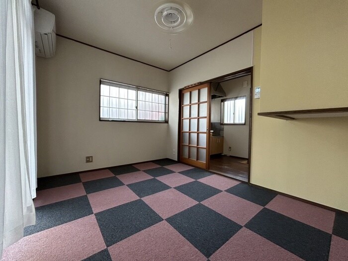 物件内観写真10　(居室)