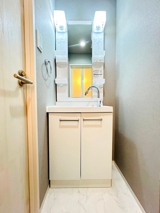 物件内観写真13　(洗面)