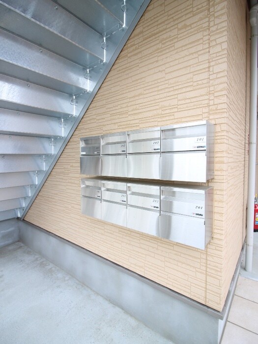 物件外観写真6　(建物設備)