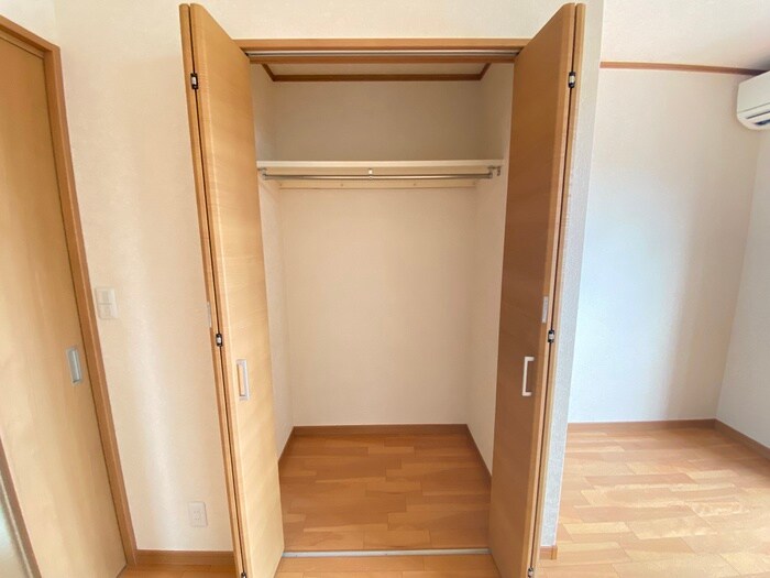 物件内観写真10　(収納)
