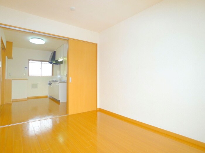 物件内観写真11　(居室)