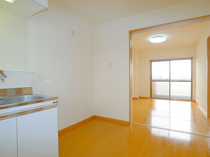 物件内観写真21　(居室)