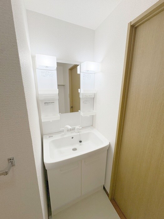 物件内観写真14　(洗面)