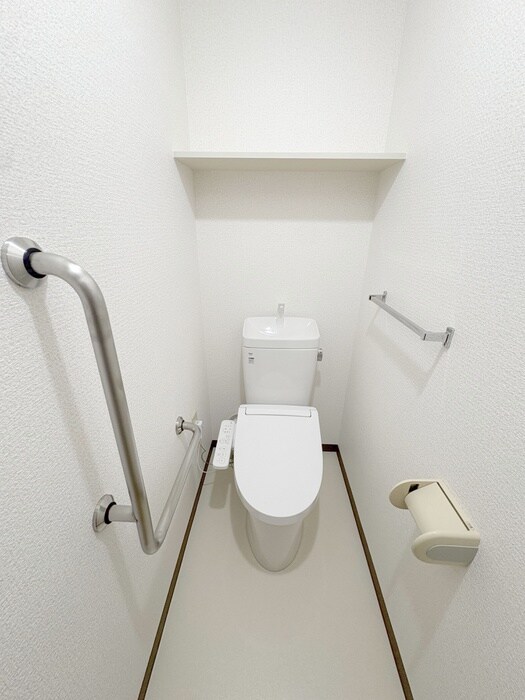 物件内観写真15　(トイレ)