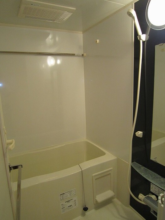 物件内観写真10　(バス／シャワールーム等)